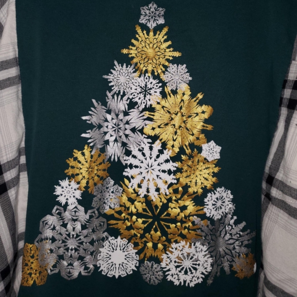 Winter snow tree - upcycled flannel/tee combo - Picture 2 of 8